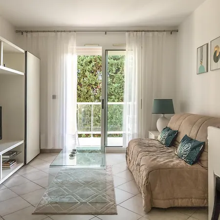 New T2 Proche Monaco, Centre Ville, Magnifique Terasse Roquebrune-Cap-Martin