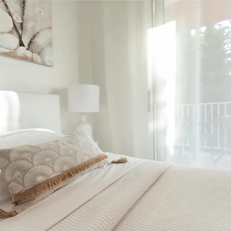 New T2 Proche Monaco, Centre Ville, Magnifique Terasse * Roquebrune-Cap-Martin