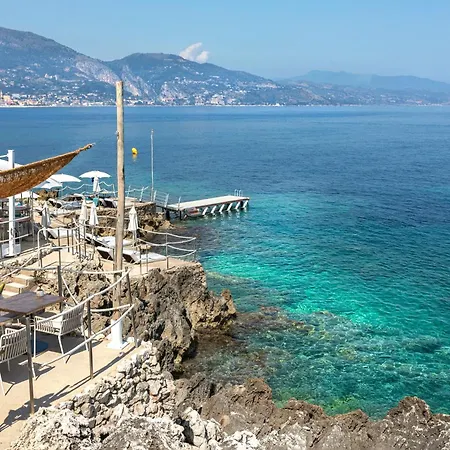 Lejlighed New T2 Proche Monaco, Centre Ville, Magnifique Terasse Roquebrune-Cap-Martin